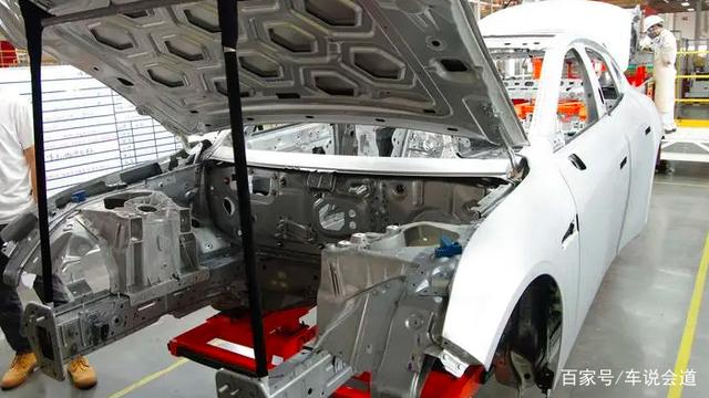 小鵬訂購1.2萬噸大型壓鑄機，技術升級能否助其超越特斯拉？